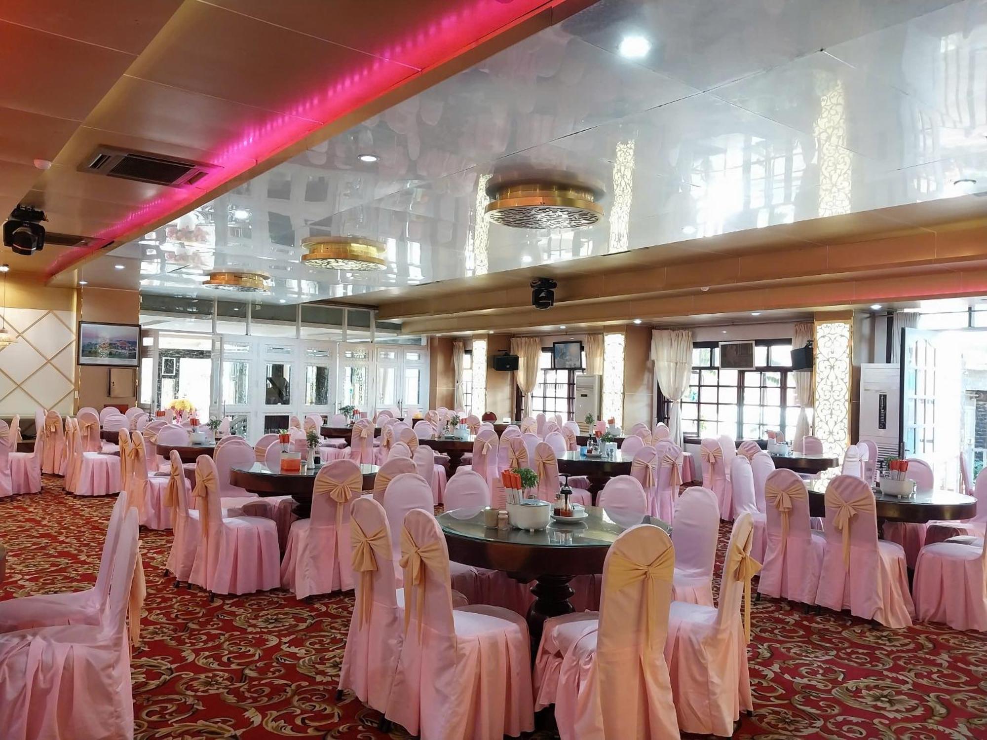 Nhat Quy Hotel Tây Ninh Exterior foto